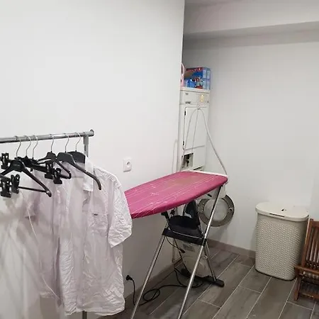 Апартаменты Superb Loft 200m2 8 Personnes Champs Elysees Париж