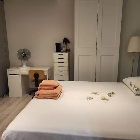 Superb Loft 200m2 8 Personnes Champs Elysees Париж