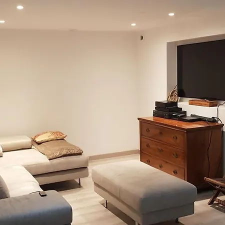 Апартаменты Superb Loft 200m2 8 Personnes Champs Elysees